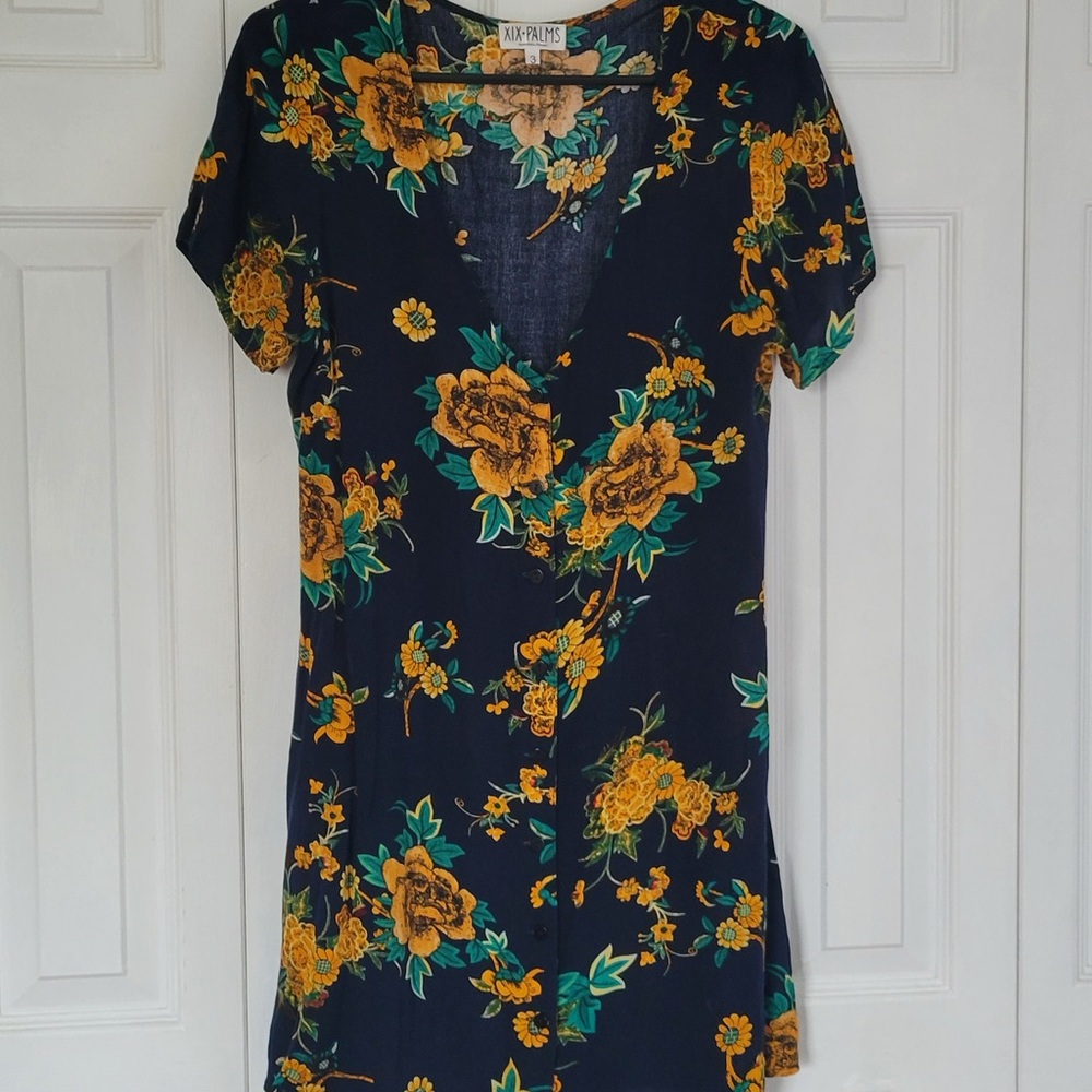 XIX PALMS Floral Dress